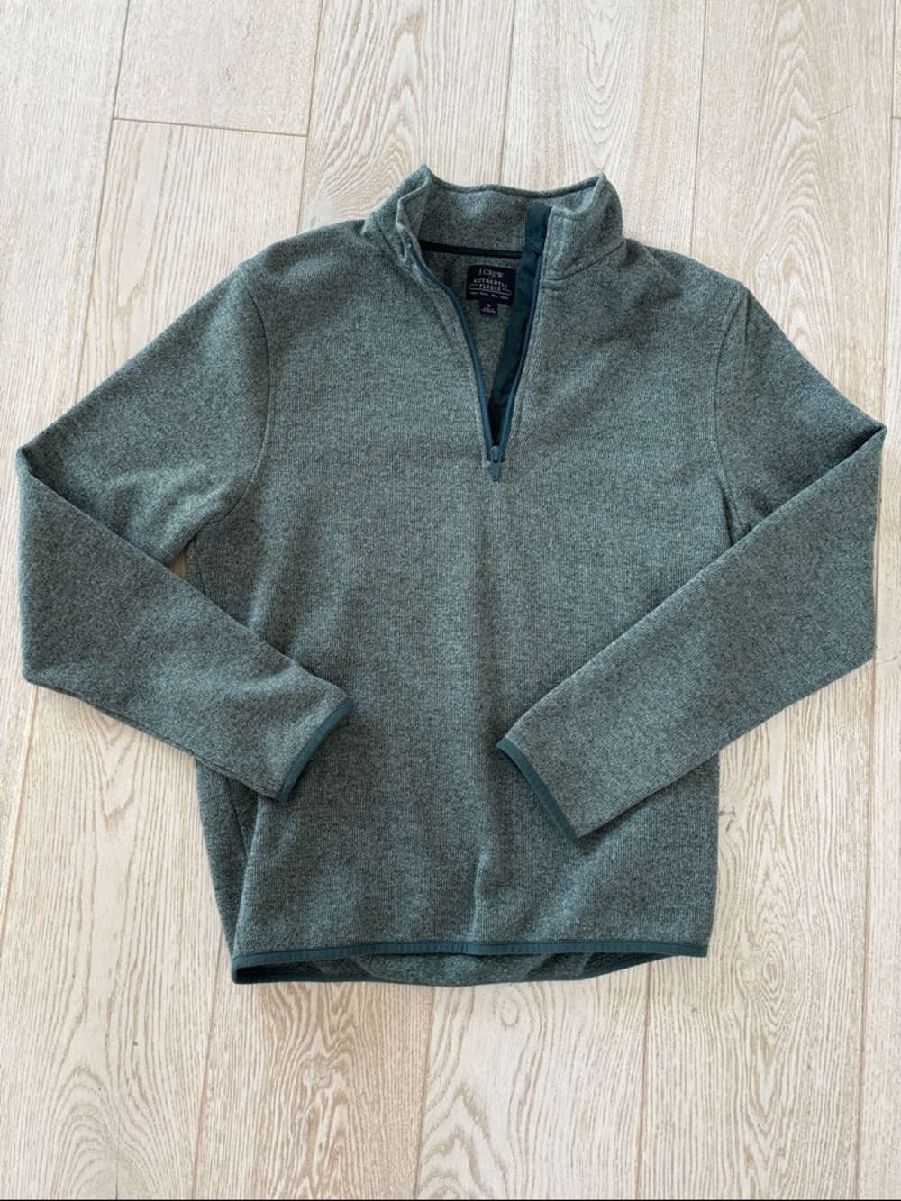 J.Crew men’s size small 1/4 zip.
